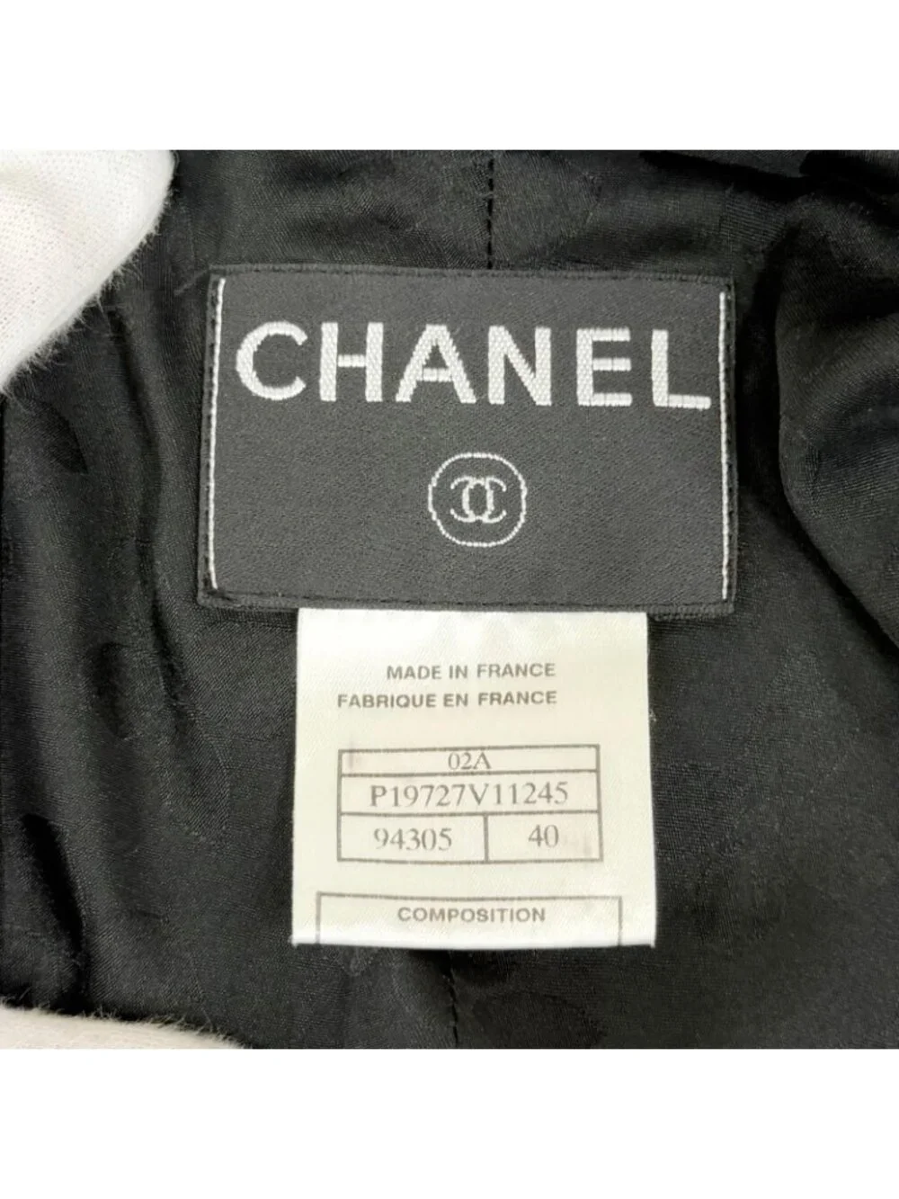 Chanel Vintage Wool Silk CC Logo Piping Jacket Black Navy 40